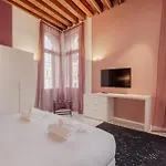 Tadomo - Corte Del Cafetier Apartman Velence