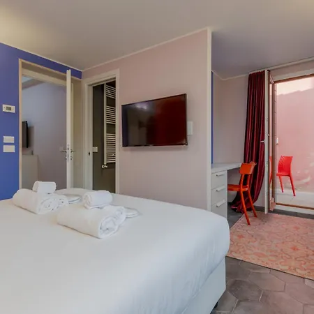 Tadomo - Corte Del Cafetier