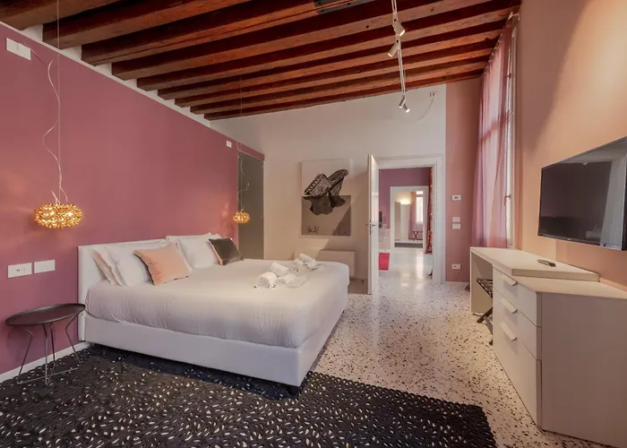 Tadomo - Corte Del Cafetier *